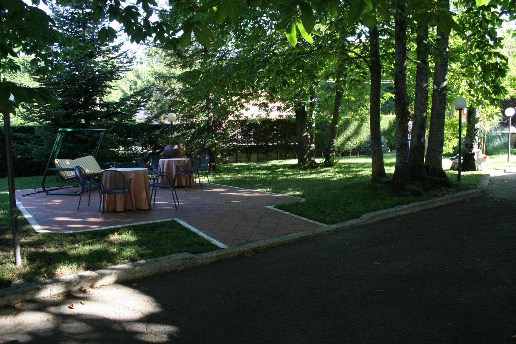Hotel Gioia Garden Fiuggi Εξωτερικό φωτογραφία