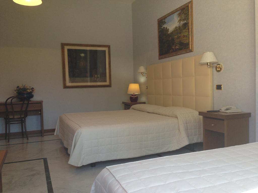 Hotel Gioia Garden Fiuggi Εξωτερικό φωτογραφία