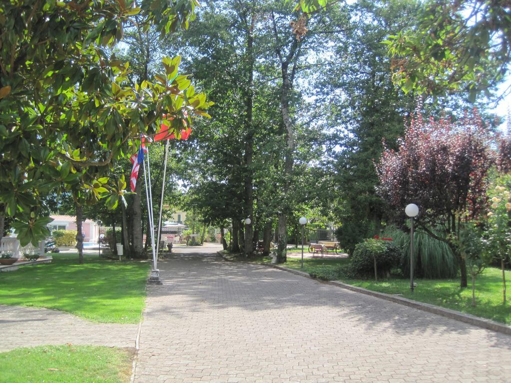 Hotel Gioia Garden Fiuggi Εξωτερικό φωτογραφία