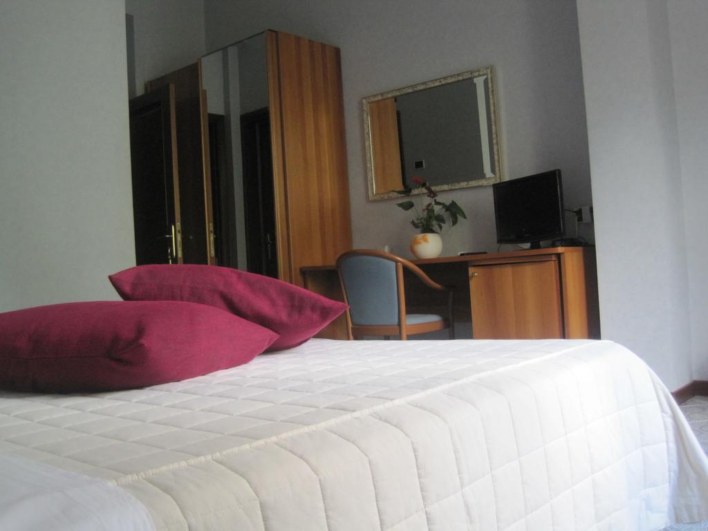 Hotel Gioia Garden Fiuggi Εξωτερικό φωτογραφία